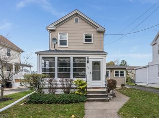 52 Quick Ave, Raritan, NJ 08869