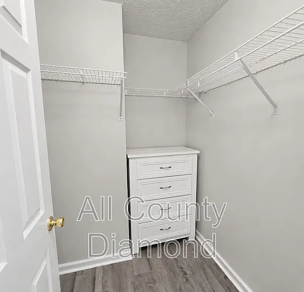 5726 Beach Dr — Photo 16