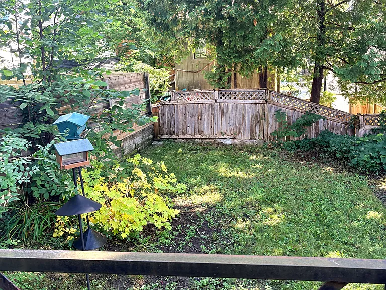 17 Adelaide St #1 — Photo 11