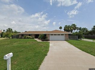320 Riggs Ave, Melbourne Beach, FL 32951