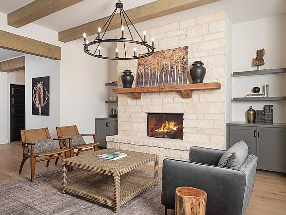 Saddlebrook Ranch - Del Rio Interior Image 3