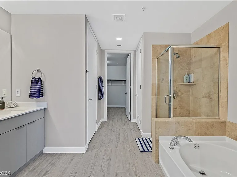 353 E Bonneville Ave #359 — Photo 12