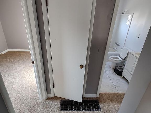 3rd image of 2283 Hiawatha Park Dr