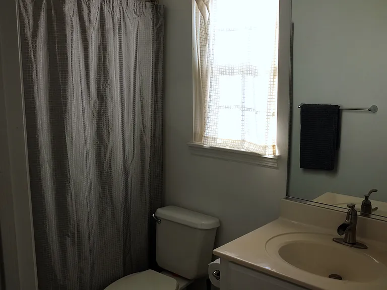3104 Rosewood Dr — Photo 33