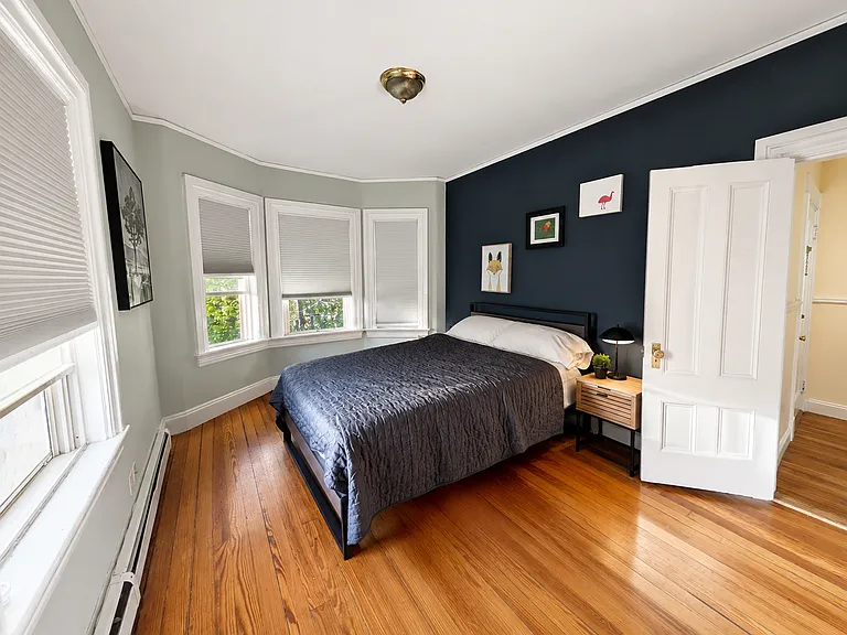 64 Henshaw St #2 — Photo 1