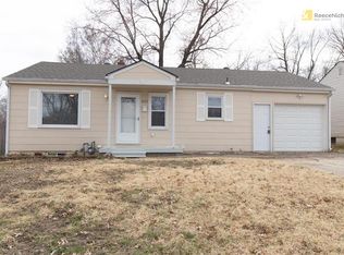 10501 E 27th St, Independence, MO 64052