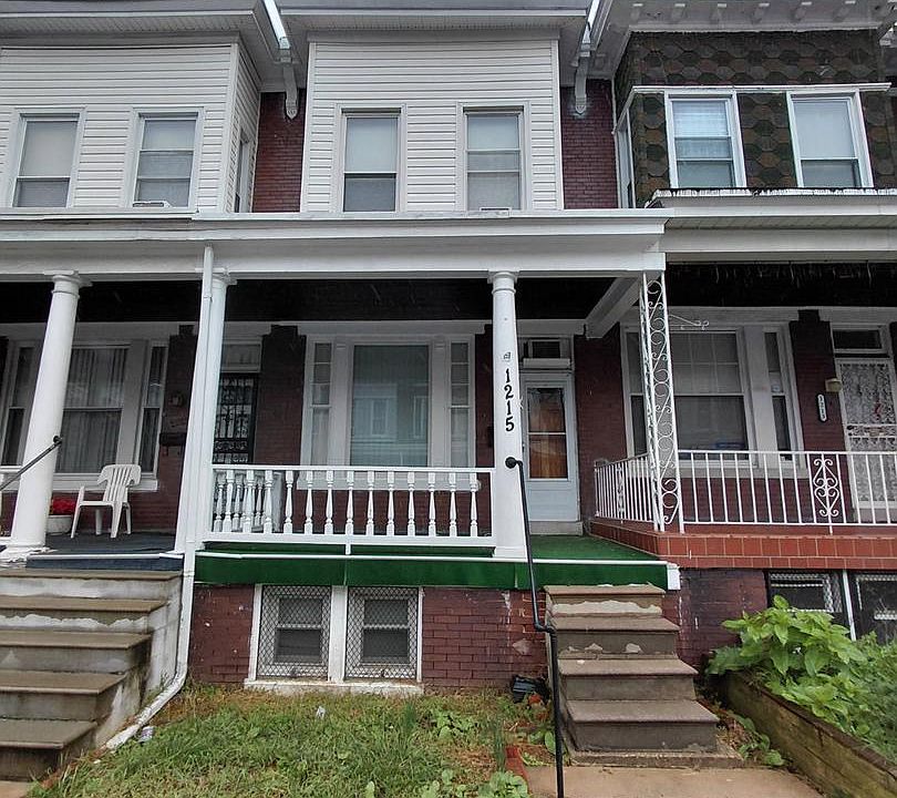 1st image of 1215 Oakhurst Pl