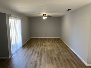 2937 Fairway Dr, Grand Prairie, TX 75052