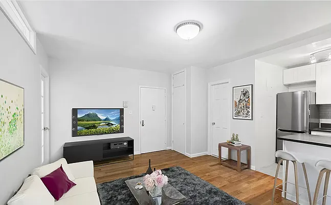 Rented by Living New York | media 1