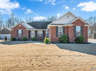10410 Monks Dr, Athens, AL 35611