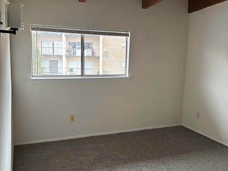 7609 Fontainebleau Dr #2213 — Photo 11