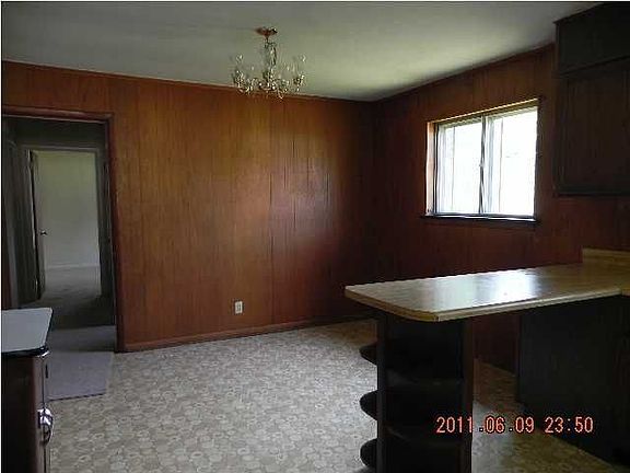 2nd image of 707 Roberta Dr