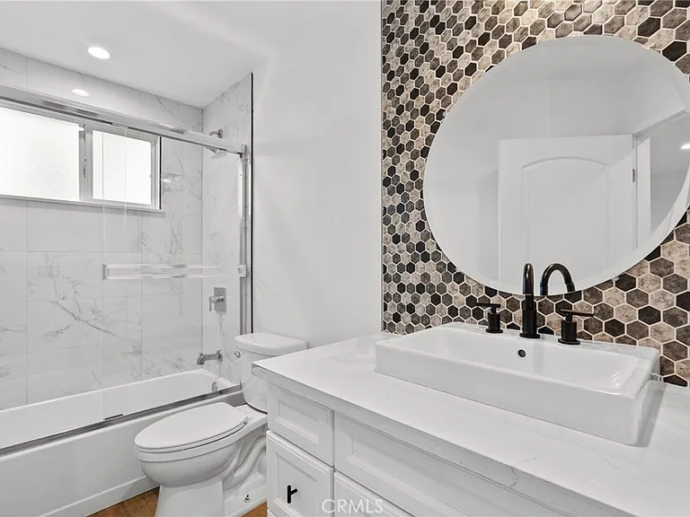 12869 Norris Ave — Photo 20