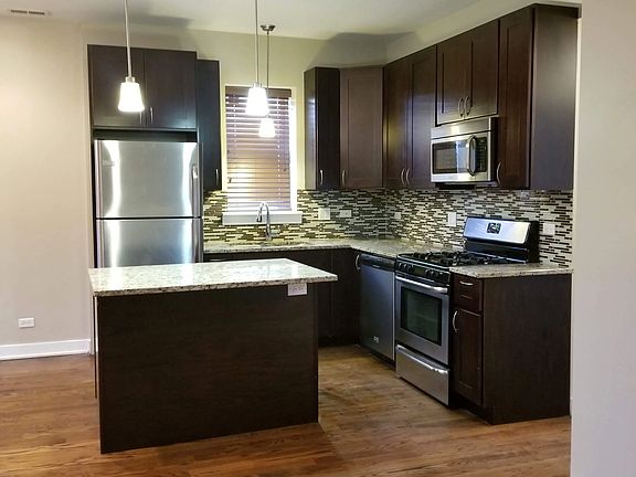 4th image of 3221 W Cortez St #1