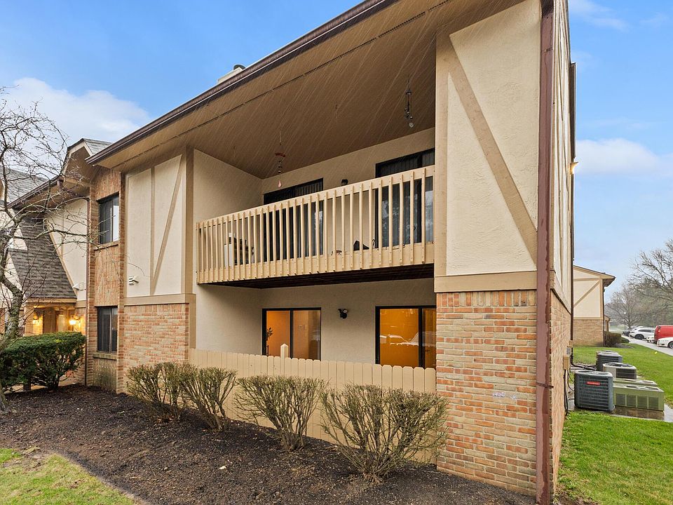 1st image of 2176 Hedgerow Rd #2176D