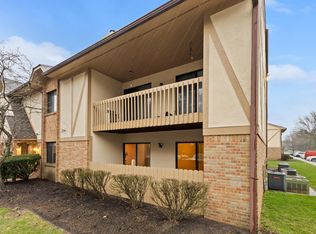 2176 Hedgerow Rd #2176D, Columbus, OH 43220