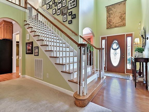 4th image of 5328 Old Town Ln