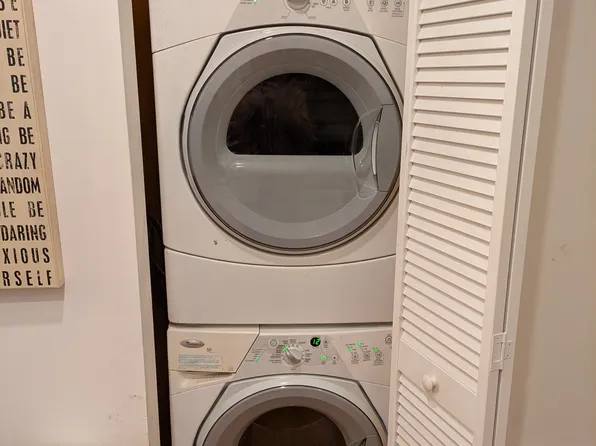 95 Webster Avenue image 4 of 13