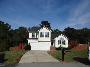 2403 Camp Lejeune Ct, Hope Mills, NC 28348