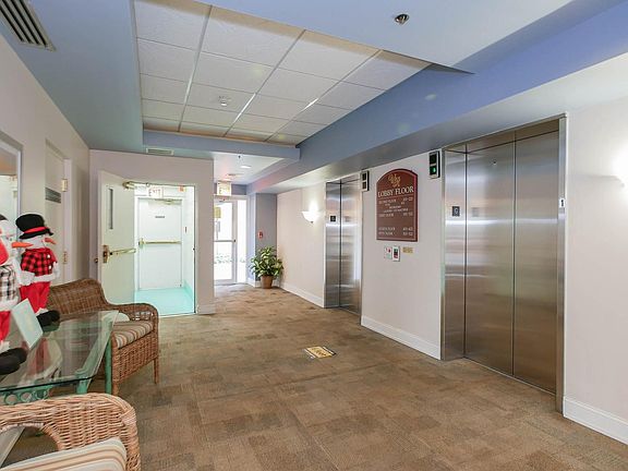 5th image of 901 Ocean Ave #419