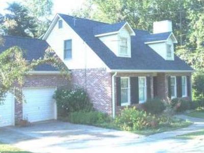3350 Shoreland Dr, Buford, GA, 30518