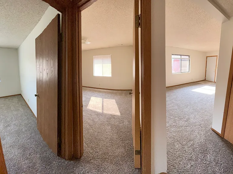 1617 Prospect St #1 — Photo 8