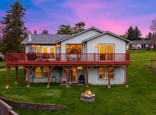 1409 Commodore Pl, Freeland, WA 98249