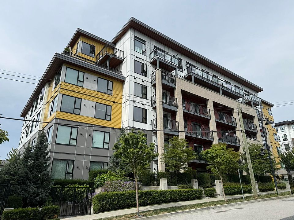 1st image of 621 Regan Ave #312