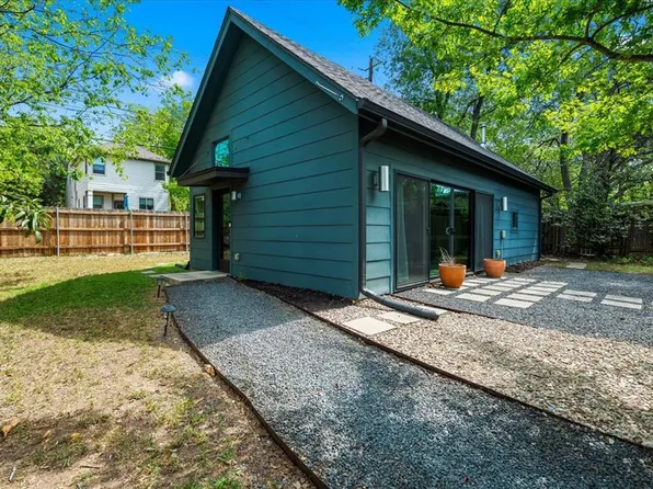 1808 Forest Hill Dr #B, Austin, TX 78745