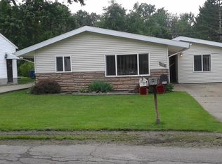 278 Kensington Rd, Vermilion, OH 44089