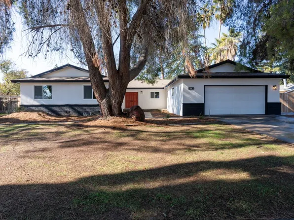 6445 N Carruth Ave, Fresno, CA 93711
