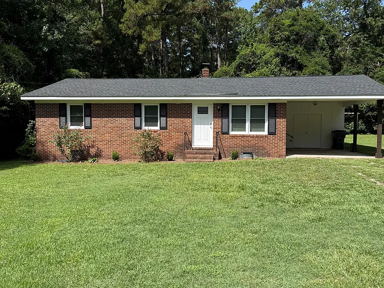 131 Brookside Rd — Photo 10