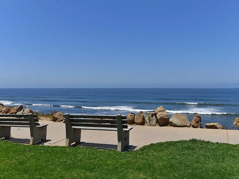 5420 La Jolla Blvd #B302 — Photo 41