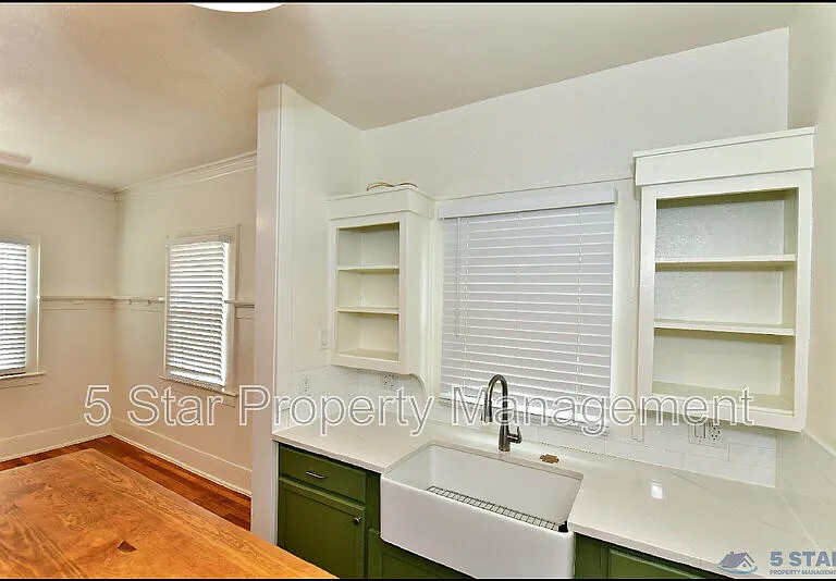 2906 Wheeling Ave — Photo 19
