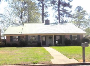 172 Summit Ridge Dr, Brandon, MS 39042
