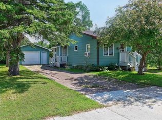 1810 6th St E, Ashland, WI 54806