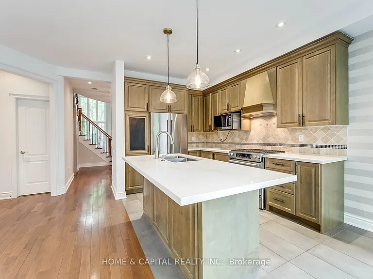 3450 Wavecrest St — Photo 25