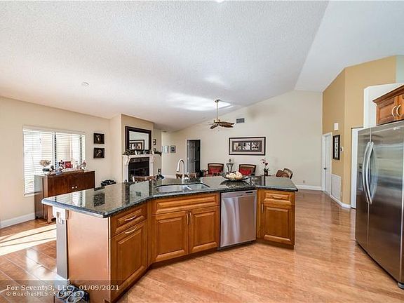 5th image of 5312 NW 60th Dr
