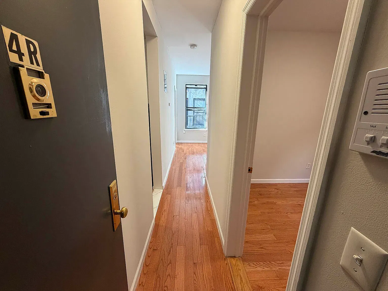 228 West 24th Street — Photo 3