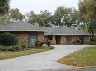 1963 Maple Leaf Dr, Windermere, FL 34786
