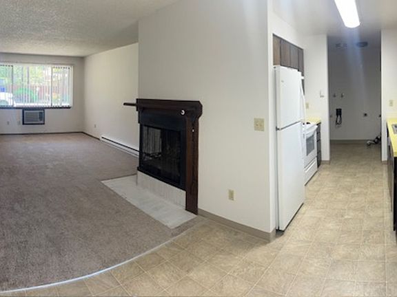 3rd image of 822-24 S Robinhood St #822