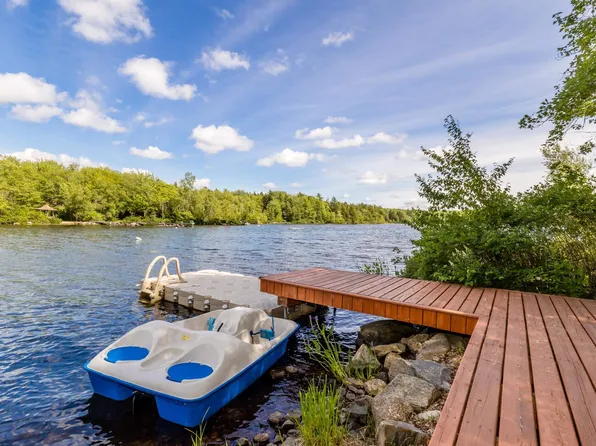 504 Lake Dr, Kings, NS B0P 1G0