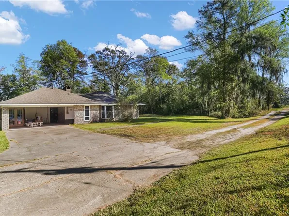 9011 Brittany Rd, Sorrento, LA 70778