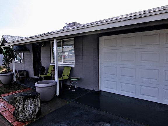 3rd image of 7745 W Windsor Blvd