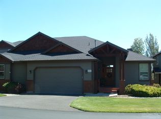 8434 Forest Ridge Loop, Redmond, OR 97756