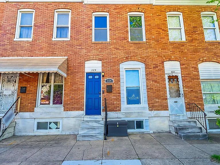 2nd image of 324 Oldham St #3
