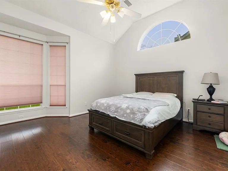 7410 Greatwood Grove Dr — Photo 12