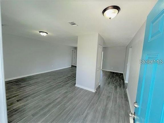 3rd image of 705 HARLAND COURT