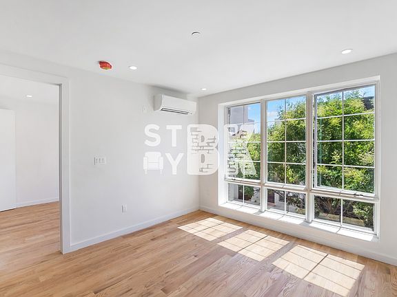 5th image of 625 Halsey St #2F