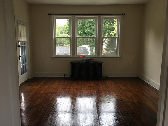 5th image of 23 Duer Ln #Fl1